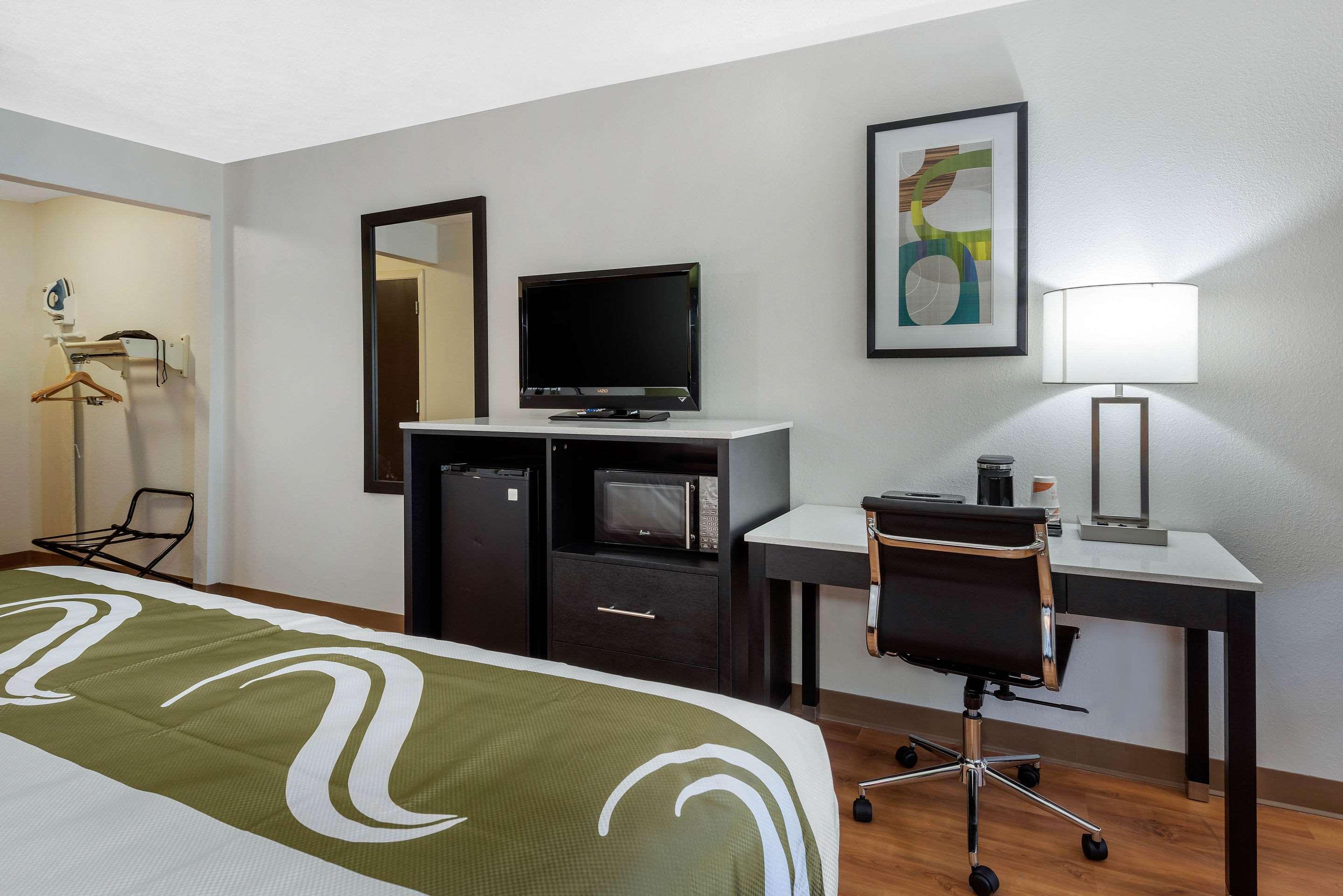 Quality Inn Coraopolis Exterior foto