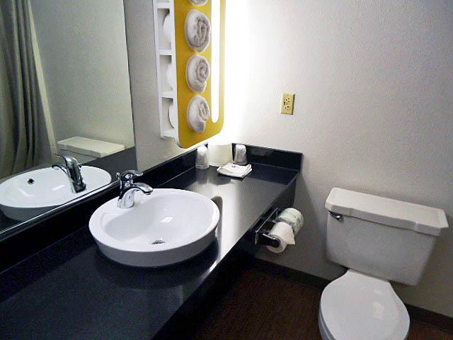 Quality Inn Coraopolis Habitación foto